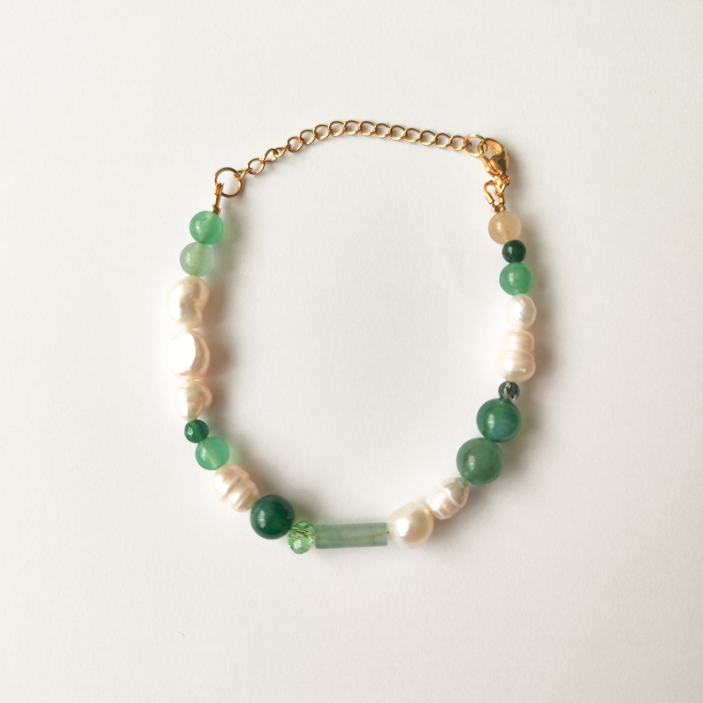Pulsera de Piedras y Perlas Naturales